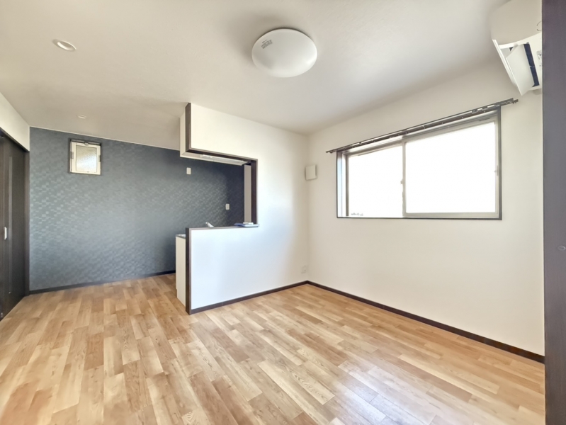 カルミアコート  101号室