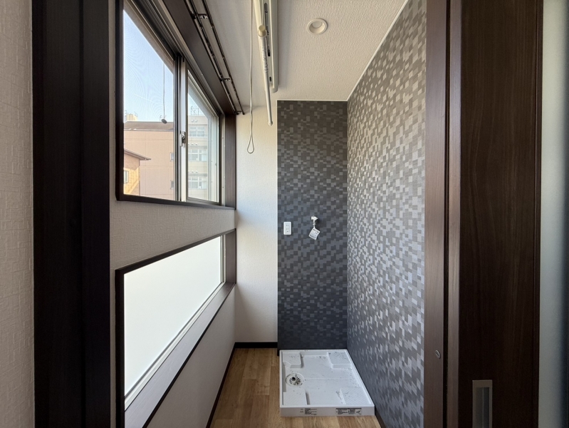 カルミアコート  101号室