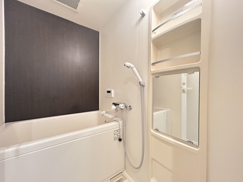 アスール江坂  307号室