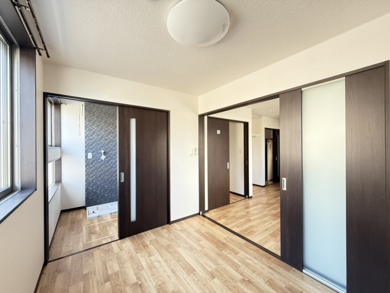 カルミアコート  101号室