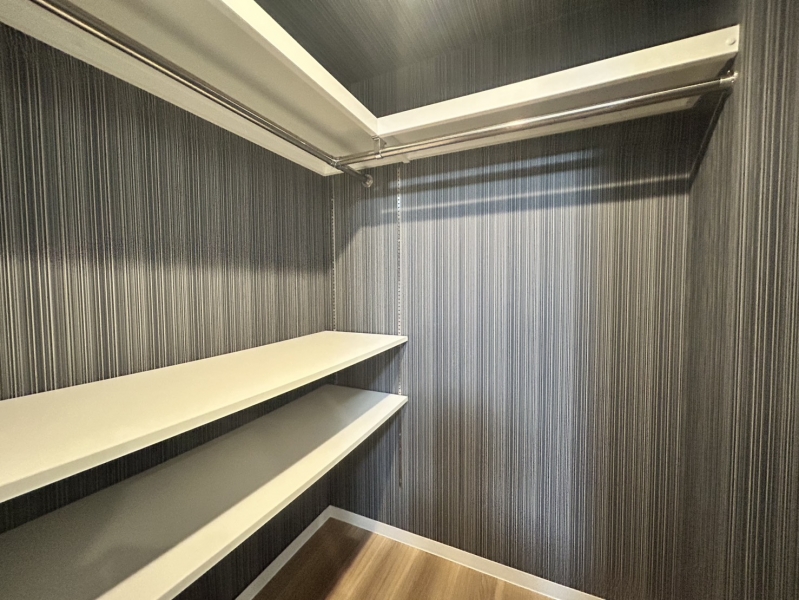 レジュールアッシュ福島 708号室