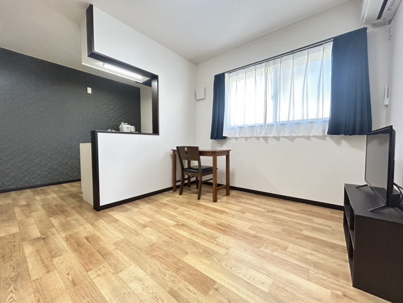 カルミアコート  101号室