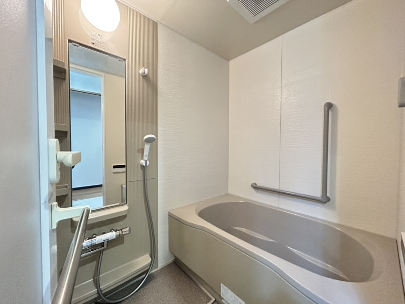 アプリーレ垂水  203号室