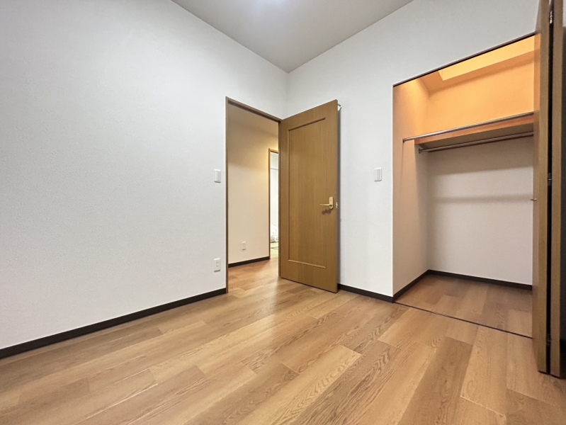 アプリーレ垂水  203号室