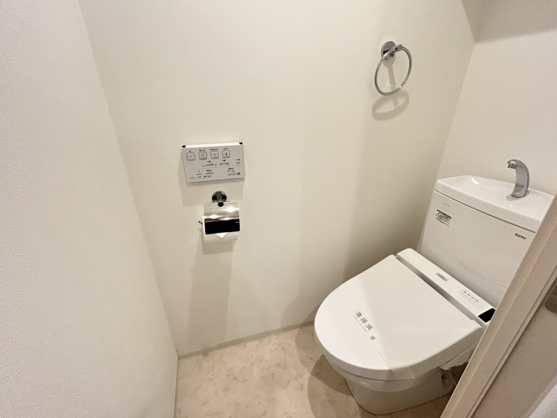 セレニテ梅田北プレミアム 704号室