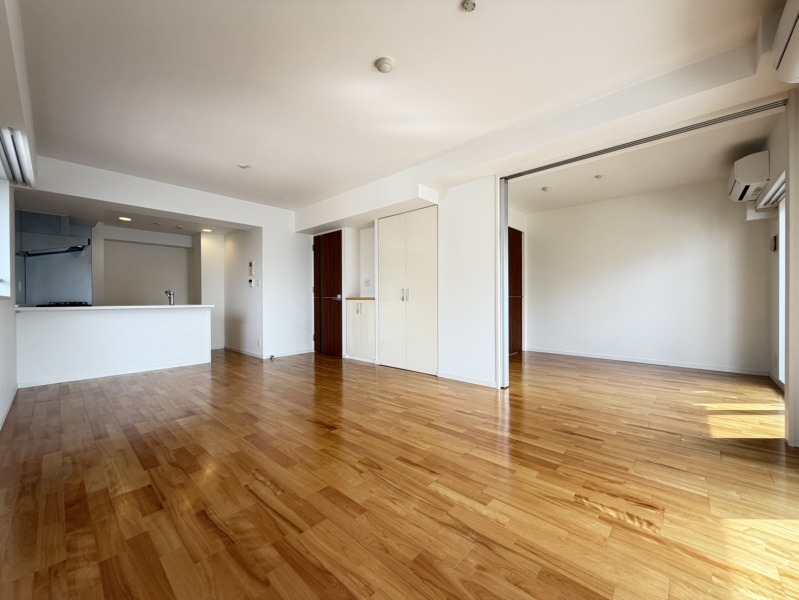 アークアベニュー梅田北  701号室